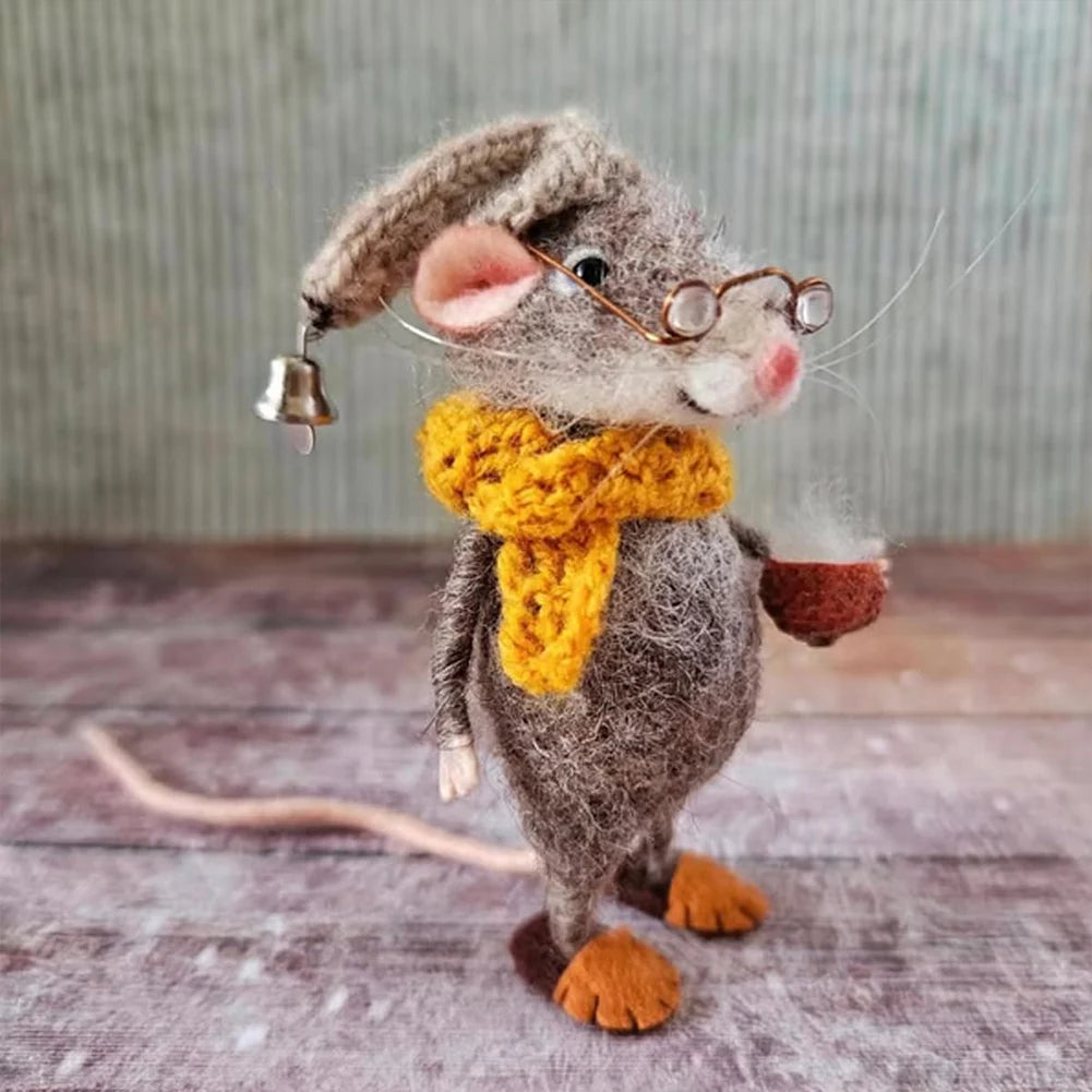 Mouse Doll Christmas Needle Felted Mouse Craft Decoration Needle Felted Christmas Cute Needle Felted Mouse Handmade Wool Felted