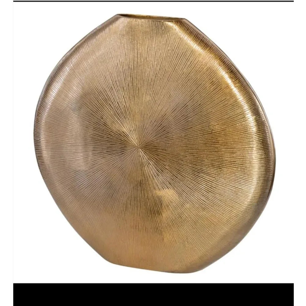 Elegant Gold Metal Flower Vase for Modern Home Décor