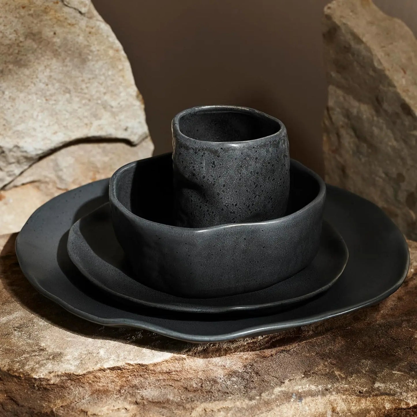 Atik Modern Stoneware 16-Piece Dinnerware Set, Plate and Bowl Set, Dish set for 4, Charcoal Black Speckled