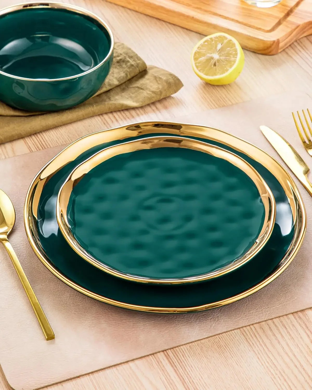 12 Pieces Plates and Bowls Sets, Porcelain Green and Gold Dinnerware Sets, Round Dinner Plates Dishes Set Service for 4, Dishwas