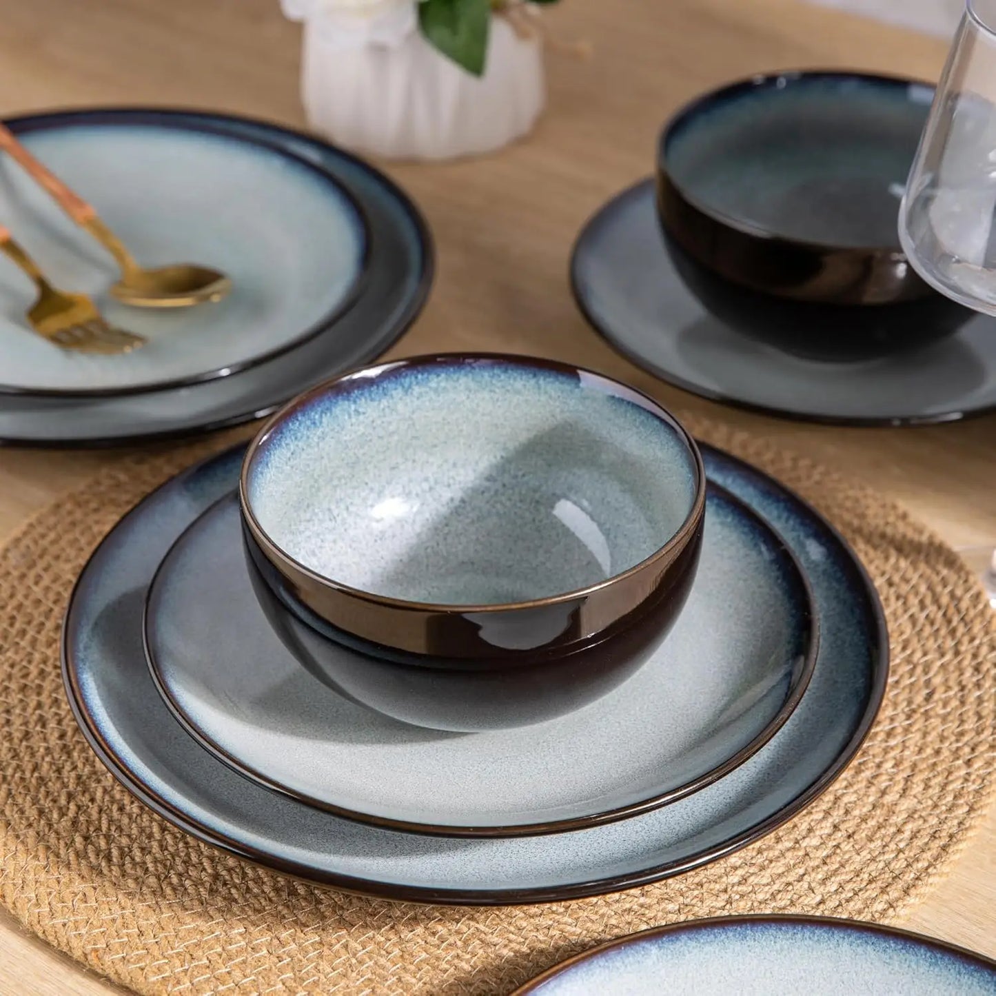 Ceramic Dinnerware Sets for 4,Stoneware Coupe Plates and Bowls Sets,Highly Chip and Crack Resistant | Dishwasher & Microwave & O