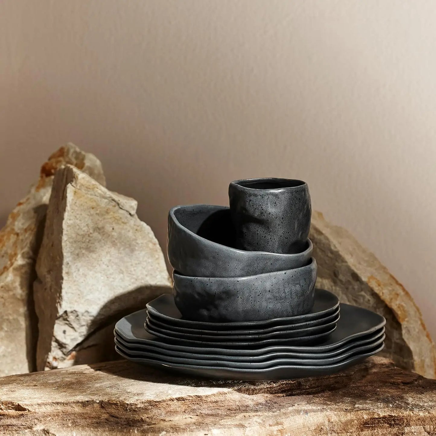 Atik Modern Stoneware 16-Piece Dinnerware Set, Plate and Bowl Set, Dish set for 4, Charcoal Black Speckled