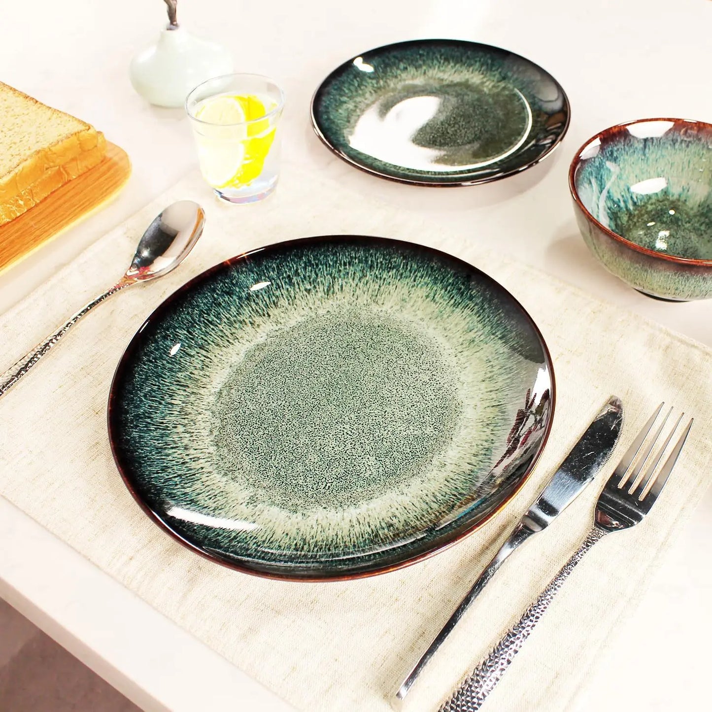 Dinner Set 12 Pieces - Round Reactive Glaze Tableware - Kitchen Dinnerware Porcelain Crockery with Dinner Plate, Bowl and Soup P